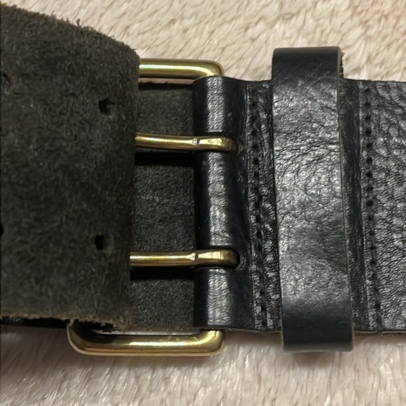 BCBG MAX AXRIA Pebble Grain Leather Belt - Picture 6 of 17